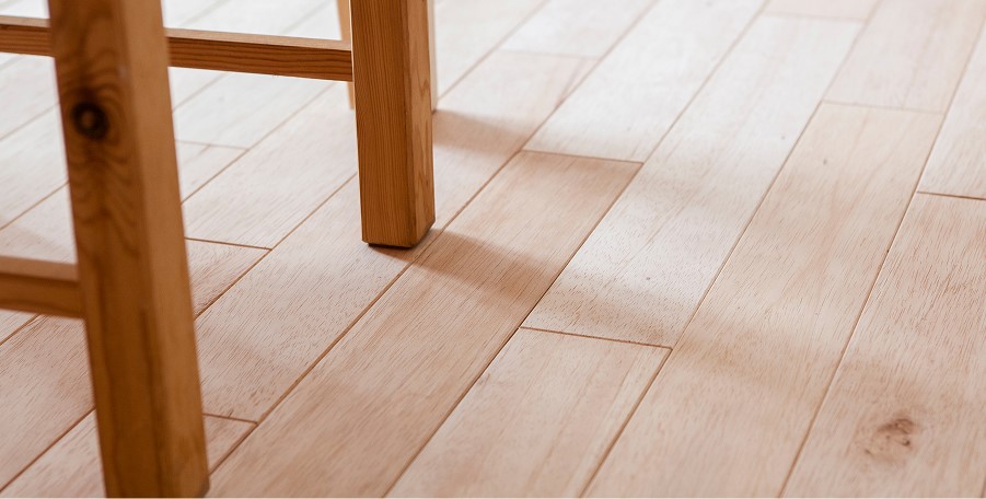 温かみあふれる無垢材床 ハウスラボオリジナル住宅ナチュール